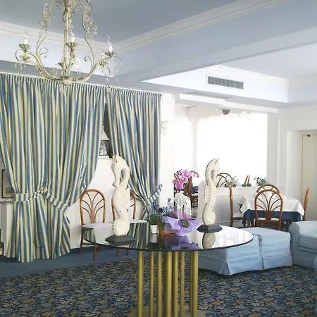 Maremonti ホテル ガビッチェ・マーレ